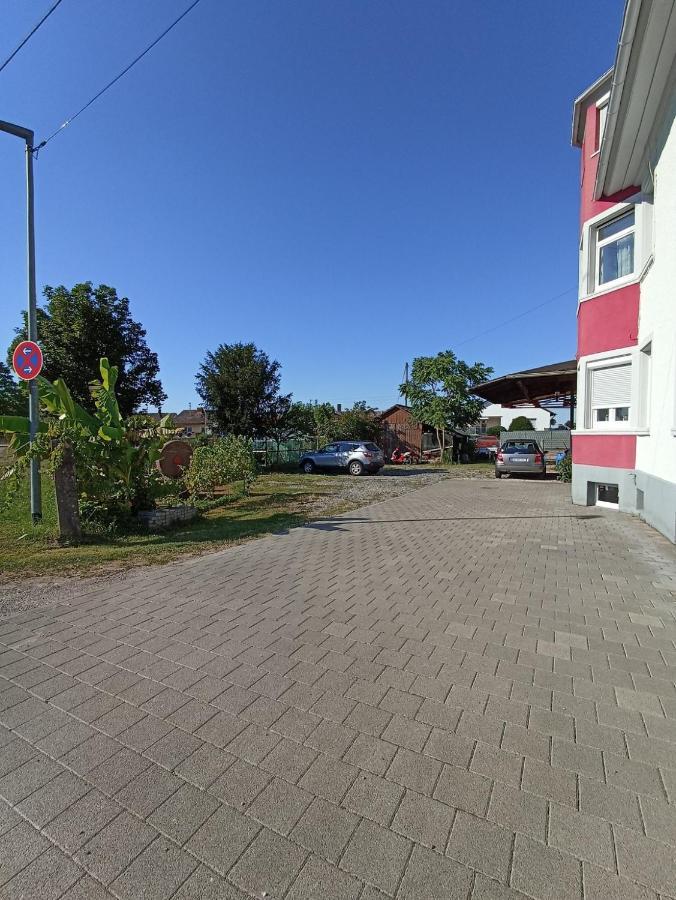 Zimmer "Tuerkis" Apartment Lahr  Exterior photo